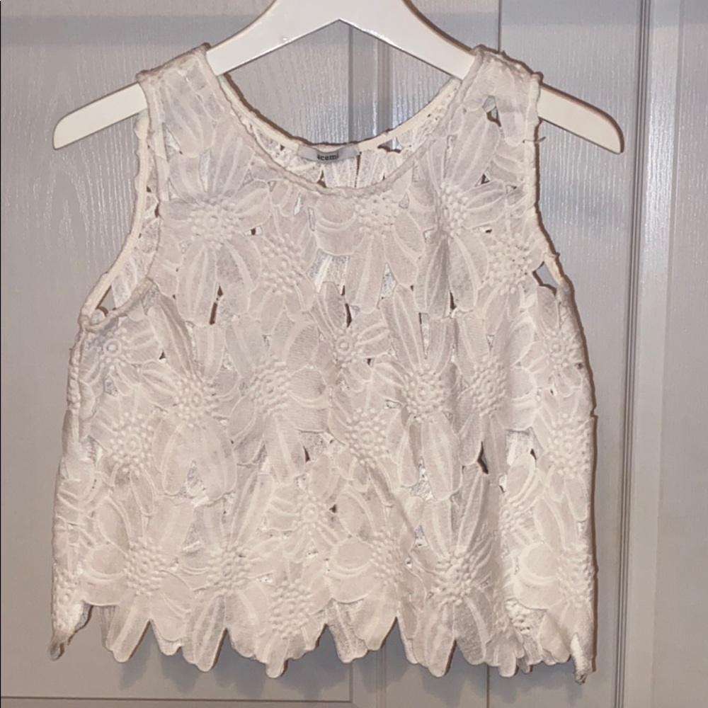 White floral crop top